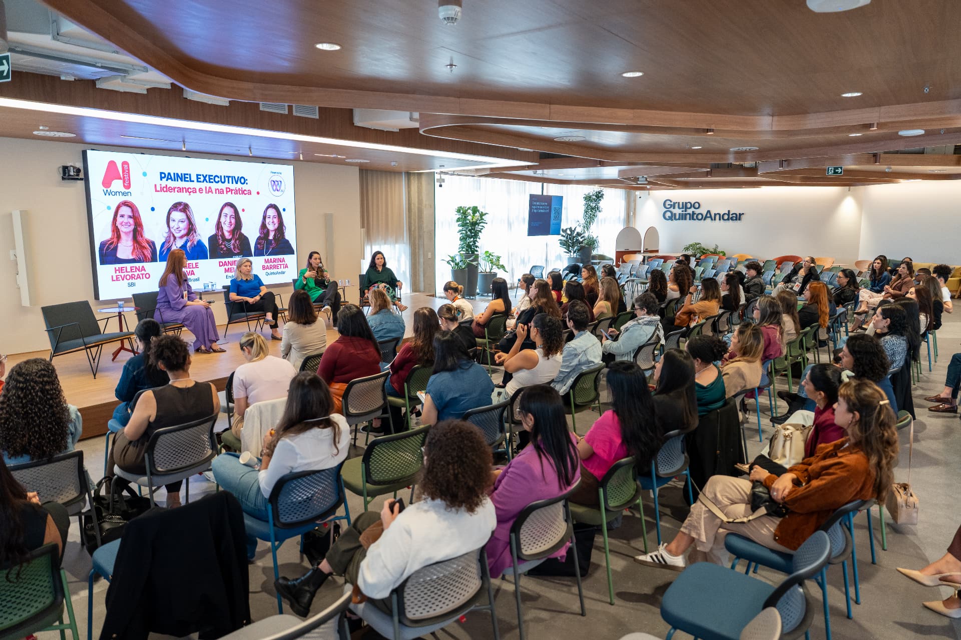 Foto — Painel Executivo: Liderança e IA na Prática